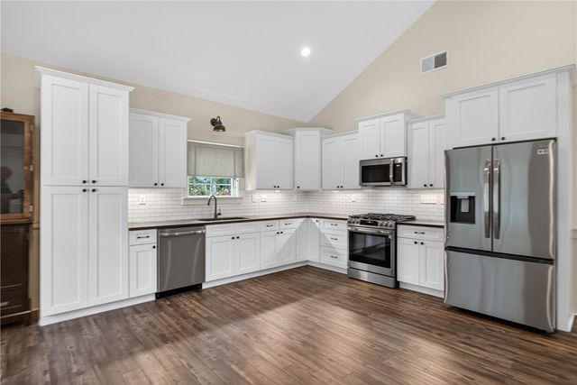 450 Lucky Street, Westminster, SC 29693