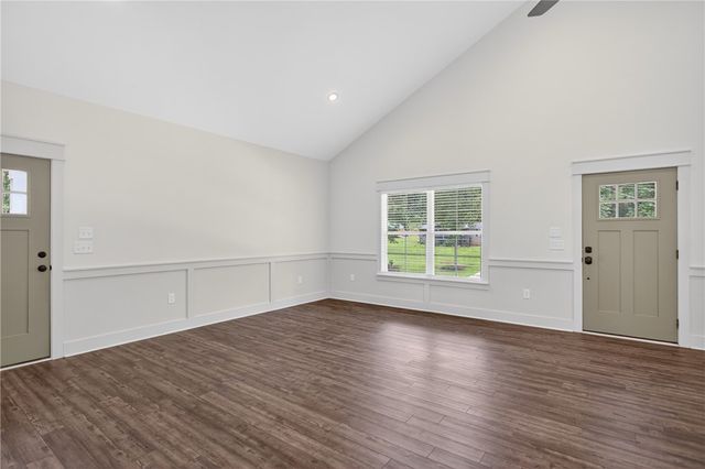 450 Lucky Street, Westminster, SC 29693
