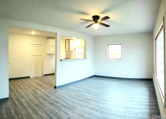 1211 Gladstone, San Antonio, TX 78225