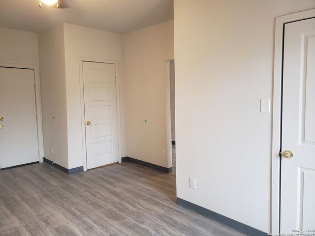 1211 Gladstone, San Antonio, TX 78225