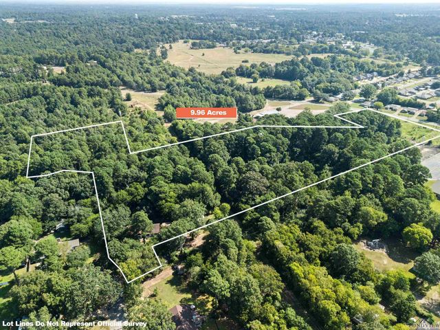 6 Honeysuckle Ln, Longview, TX 75604