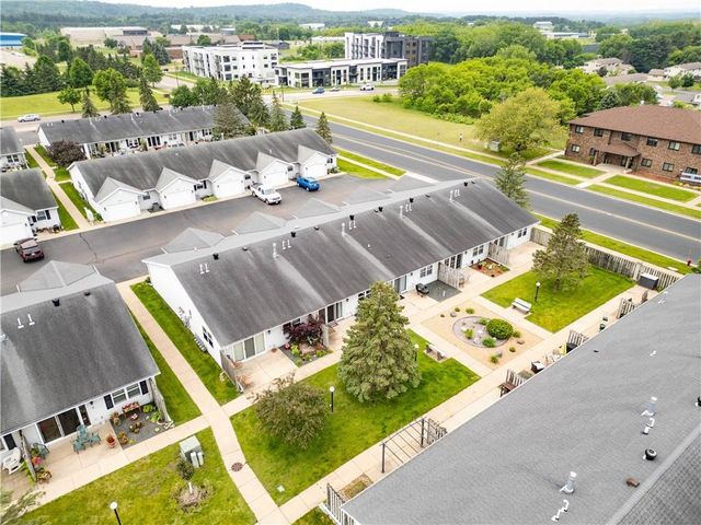 3155 Craig Road #3155, Eau Claire, WI 54701