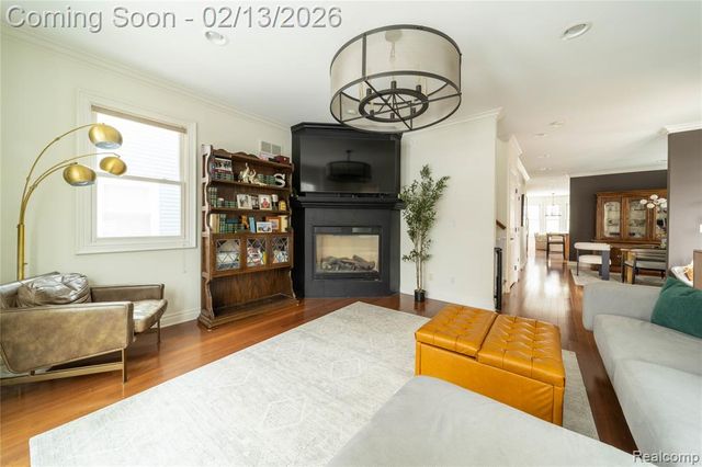 717 S Kenwood Avenue, Royal Oak, MI 48067