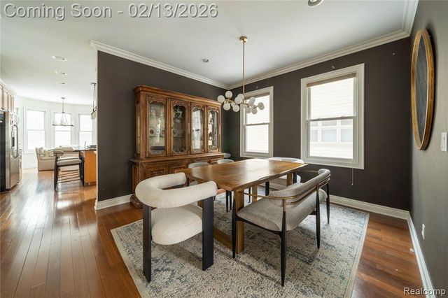 717 S Kenwood Avenue, Royal Oak, MI 48067