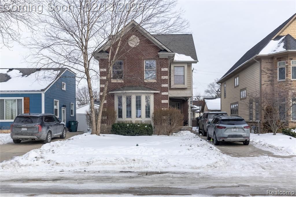 717 S Kenwood Avenue, Royal Oak, MI 48067
