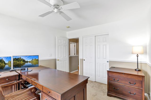 176 Woodland Park Circle, Gilberts, IL 60136