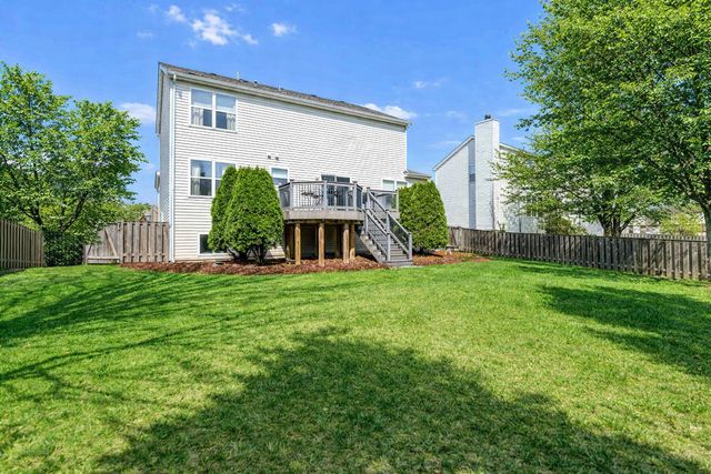 176 Woodland Park Circle, Gilberts, IL 60136