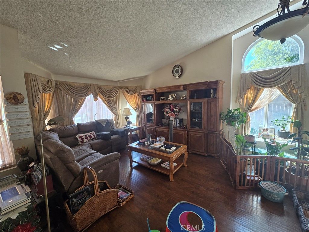 2627 Tundar Circle, Corona, CA 92879 — photo 2