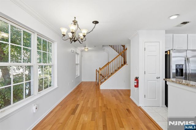261 Riverwalk Way Q174, Clifton, NJ 07014