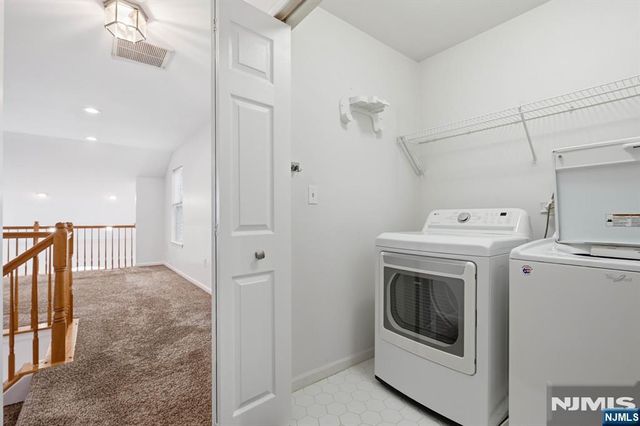 261 Riverwalk Way Q174, Clifton, NJ 07014