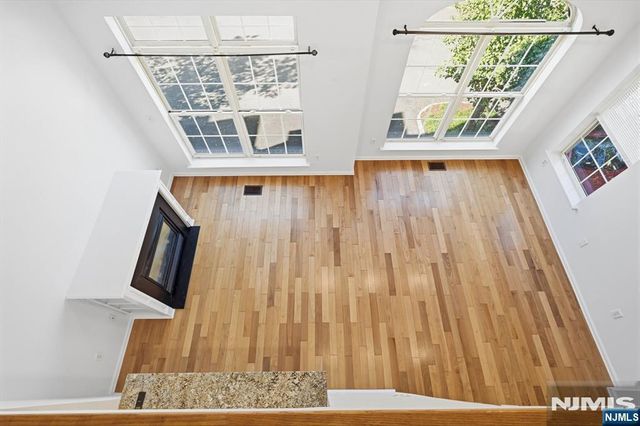 261 Riverwalk Way Q174, Clifton, NJ 07014