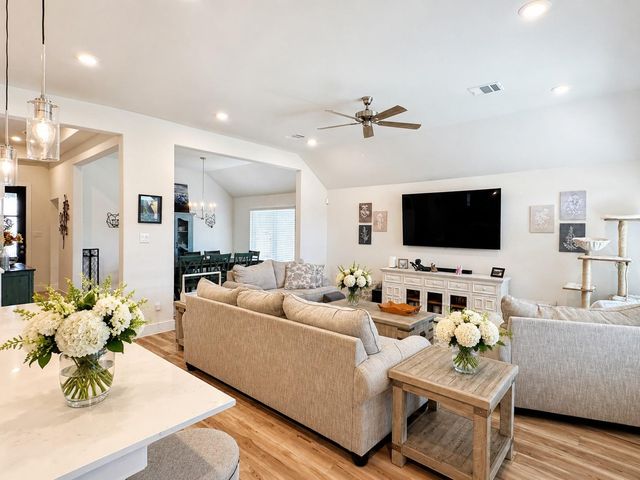 2719 Sellers Island Drive, League City, TX 77573