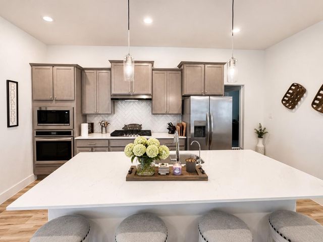 2719 Sellers Island Drive, League City, TX 77573