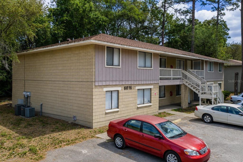 6816 SW 4TH PLACE, Gainesville, FL 32607