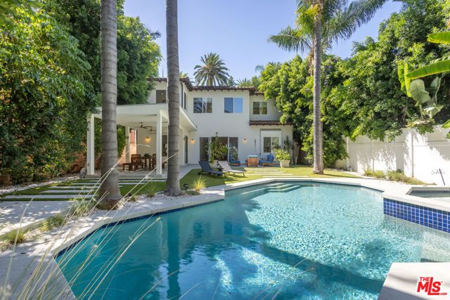 14985 Valley Vista Boulevard, Los Angeles, CA 91403