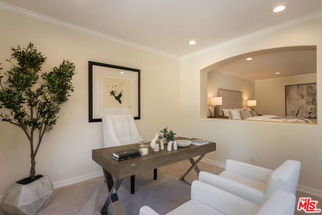 14985 Valley Vista Boulevard, Los Angeles, CA 91403