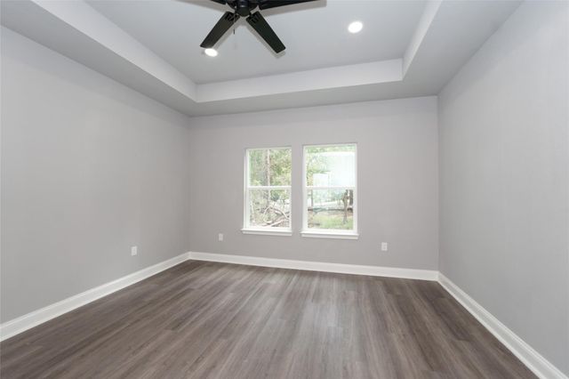 220 N Fairway Loop, Coldspring, TX 77331