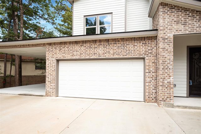 220 N Fairway Loop, Coldspring, TX 77331