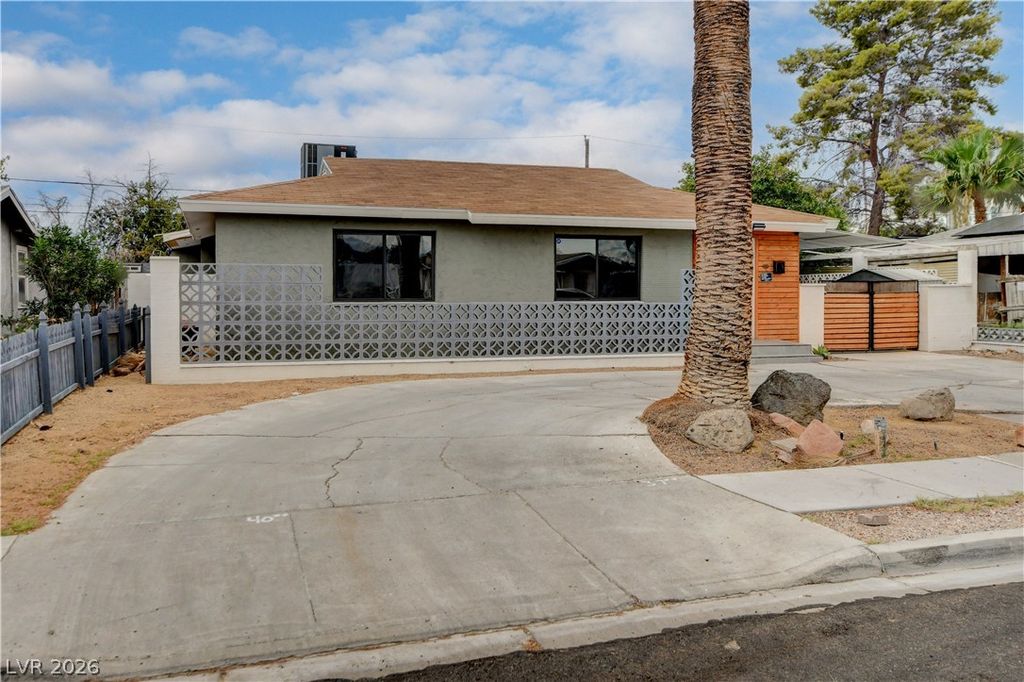 1032 Howard Drive, Las Vegas, NV 89104 — photo 2