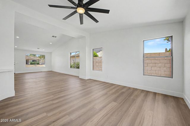 2554 E MORGAN Court, Gilbert, AZ 85295