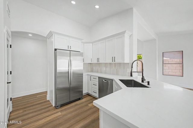 2554 E MORGAN Court, Gilbert, AZ 85295