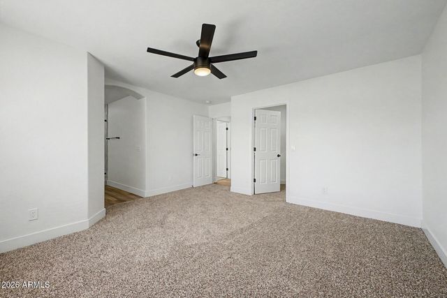 2554 E MORGAN Court, Gilbert, AZ 85295