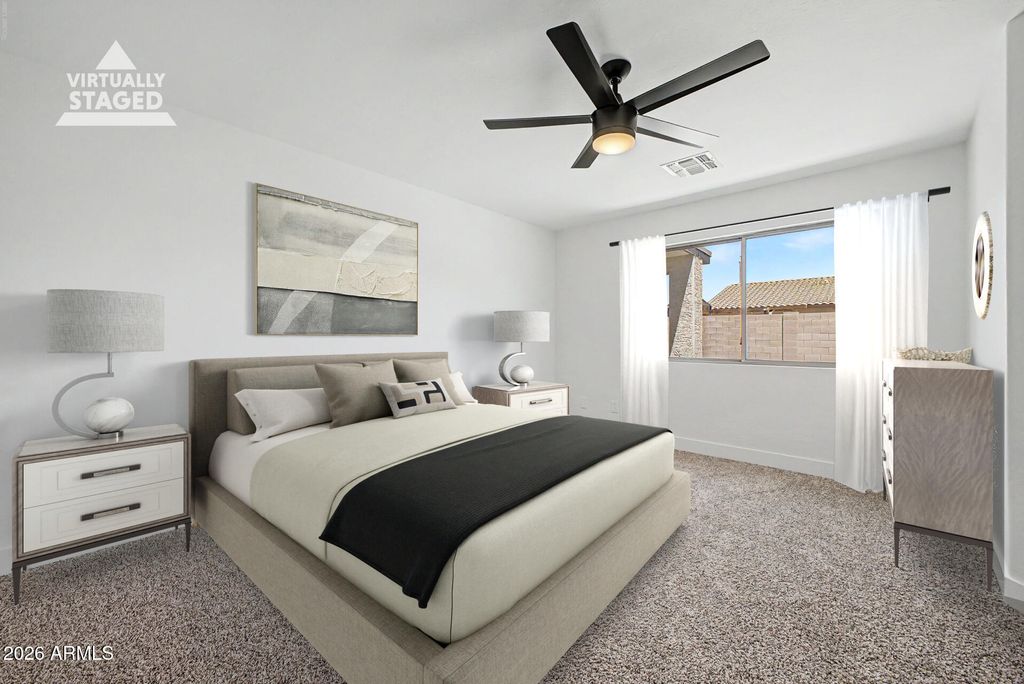Image 19 of property listing at 2554 E MORGAN Court, Gilbert, AZ 85295