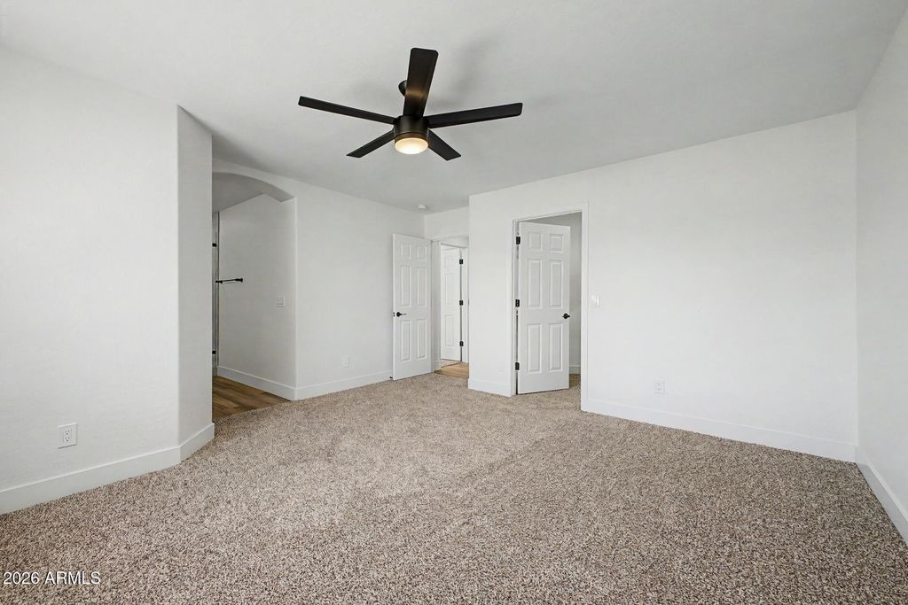 Image 22 of property listing at 2554 E MORGAN Court, Gilbert, AZ 85295