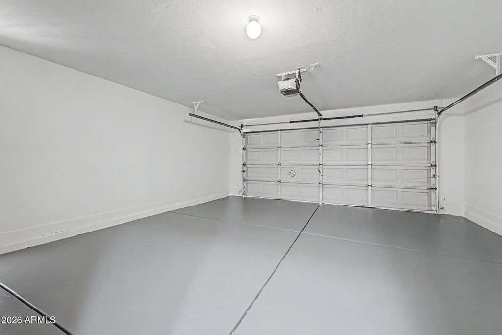 Image 33 of property listing at 2554 E MORGAN Court, Gilbert, AZ 85295