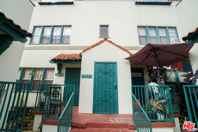 1123 S Norton Avenue, Los Angeles, CA 90019