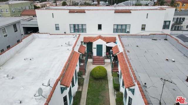 1123 S Norton Avenue, Los Angeles, CA 90019