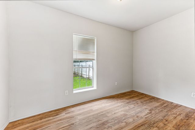 1391 N Paddock Street, Stephenville, TX 76401