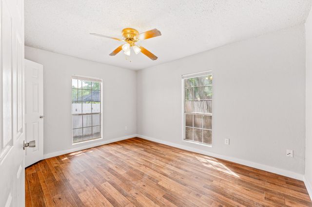 1391 N Paddock Street, Stephenville, TX 76401