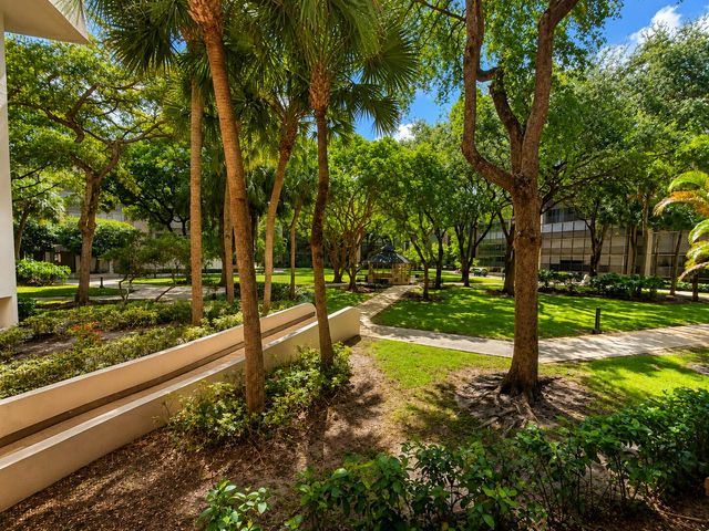 2812 N 46TH Avenue G265, Hollywood, FL 33021