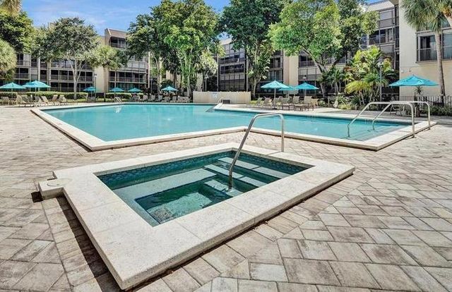 2812 N 46TH Avenue G265, Hollywood, FL 33021