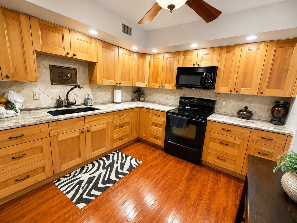 2812 N 46TH Avenue G265, Hollywood, FL 33021