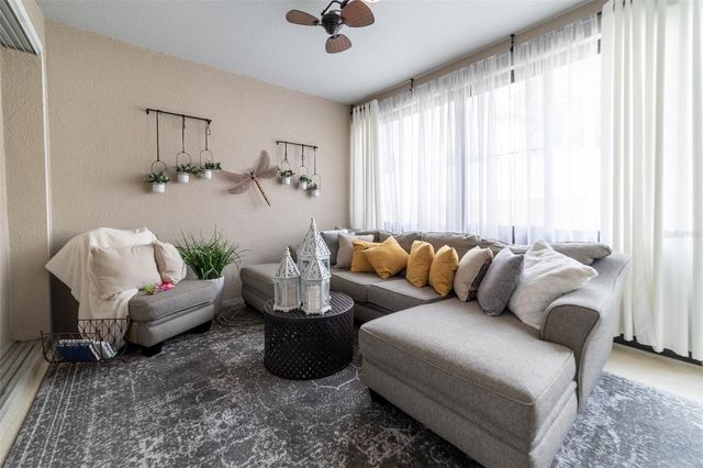 715 CALABRIA WAY, Howey In The Hills, FL 34737