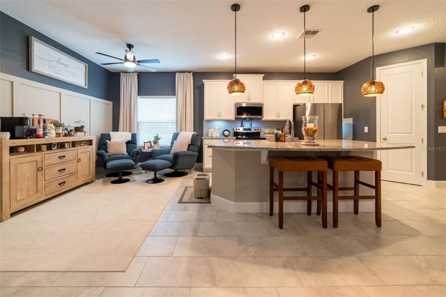 715 CALABRIA WAY, Howey In The Hills, FL 34737