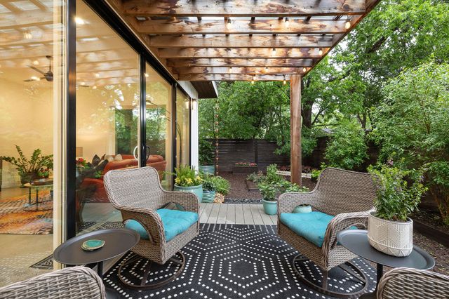 1310 Choquette DR B, Austin, TX 78757