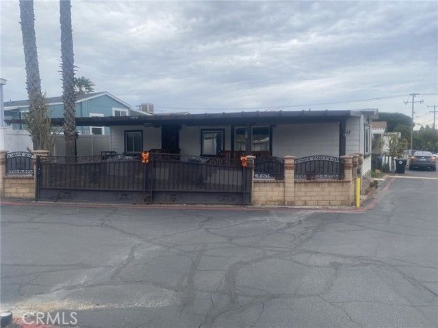 3319 Avalon 33, Jurupa Valley, CA 92509