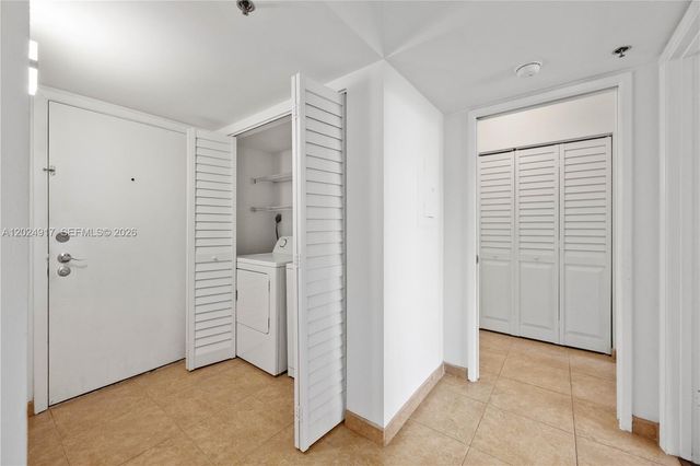 19501 E Country Club Dr 9508, Aventura, FL 33180