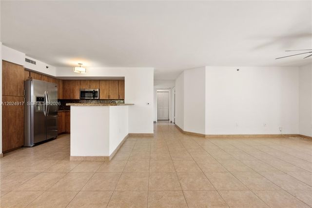 19501 E Country Club Dr 9508, Aventura, FL 33180