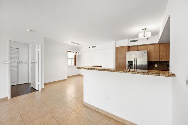 19501 E Country Club Dr 9508, Aventura, FL 33180