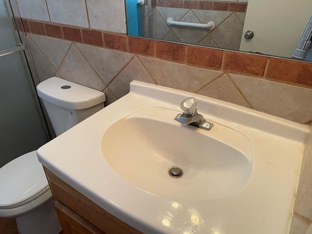 729 Lori Drive 405, Palm Springs, FL 33461