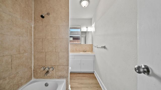 406 Pamela Drive, Baytown, TX 77521