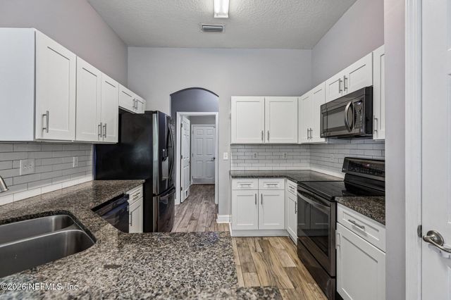 3954 TRAIL RIDGE Road, Middleburg, FL 32068