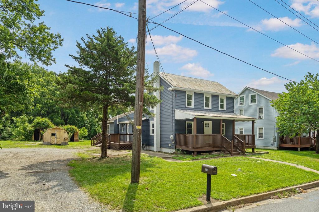 906 N BRIDGE ST, Elkton, MD 21921