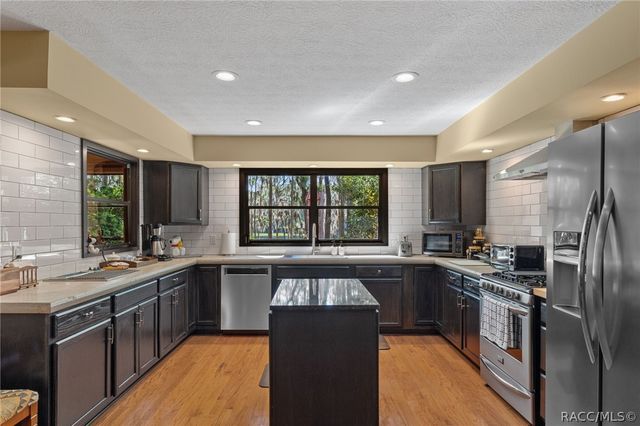 7160 E Gospel Island Road, Inverness, FL 34450