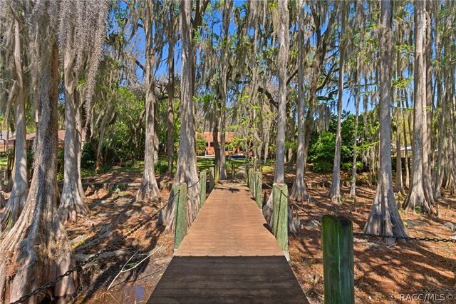 7160 E Gospel Island Road, Inverness, FL 34450