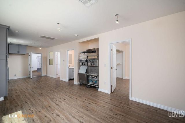 428 Center Street A, Taft, CA 93268